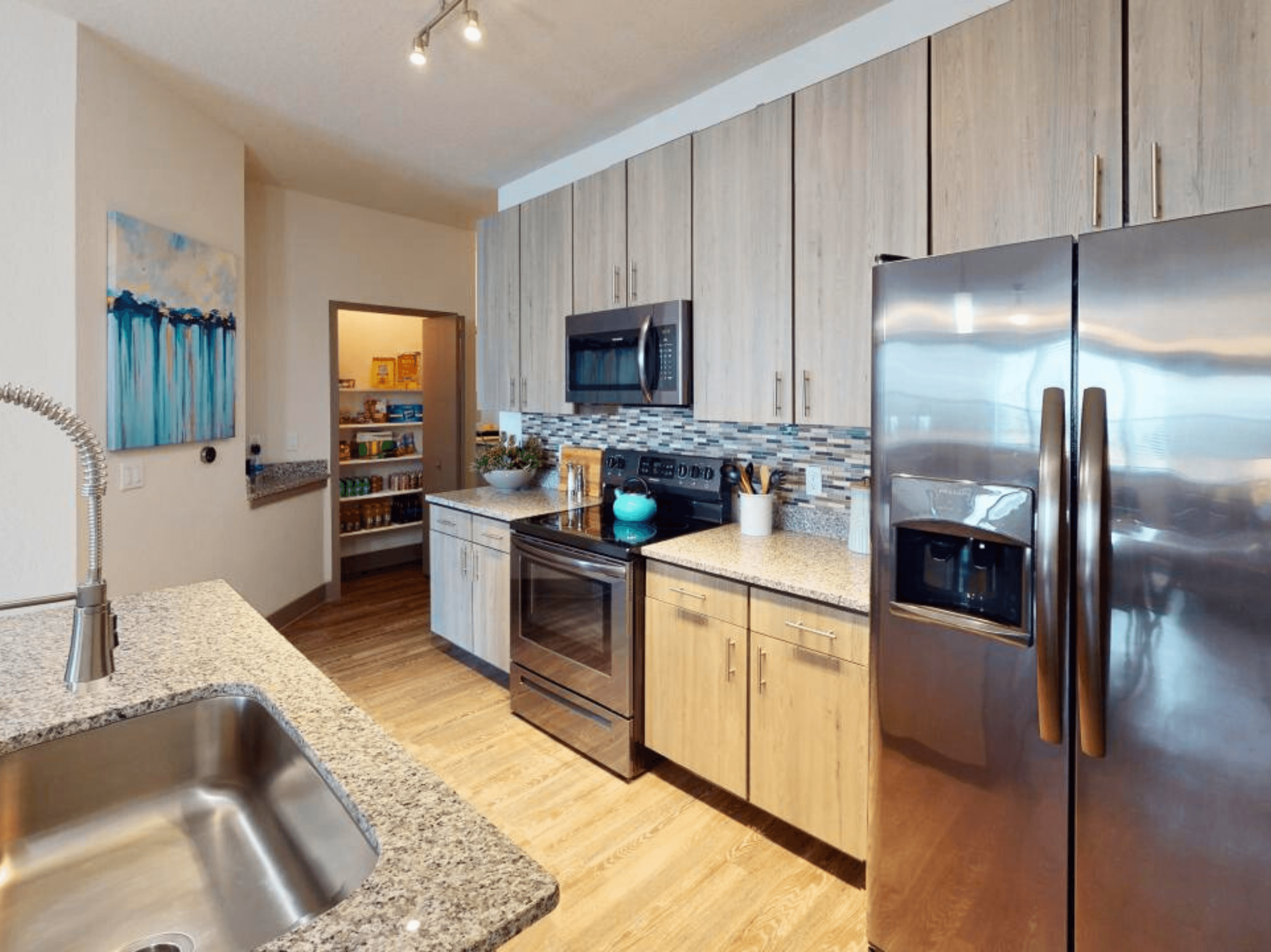 Centre Pointe Apartments Image 18